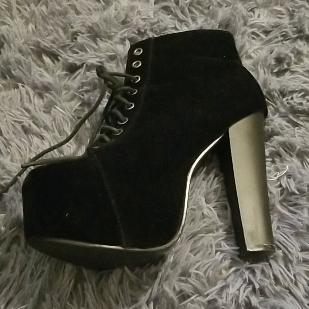 Black High Heel Boots